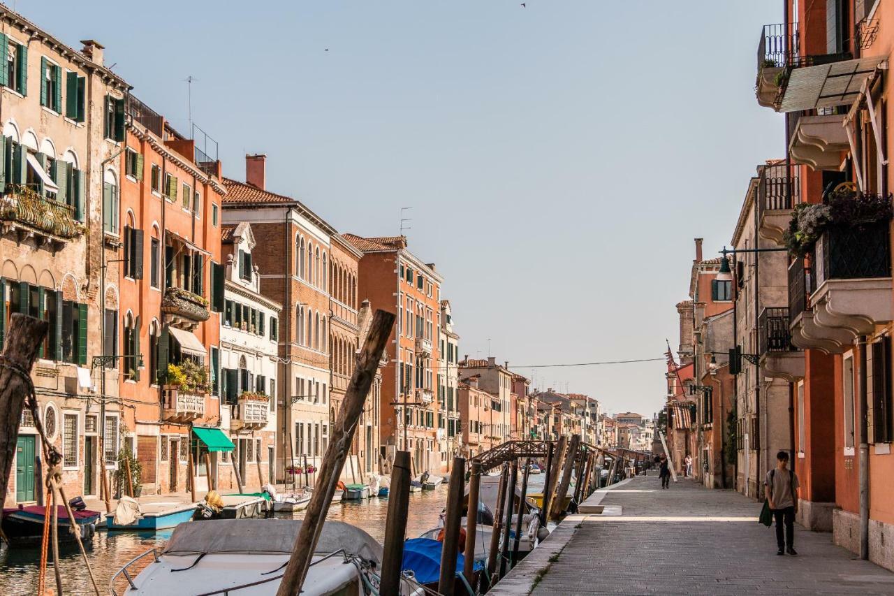 Sunny Nest Canal View In Venice Chic Movida Buitenkant foto